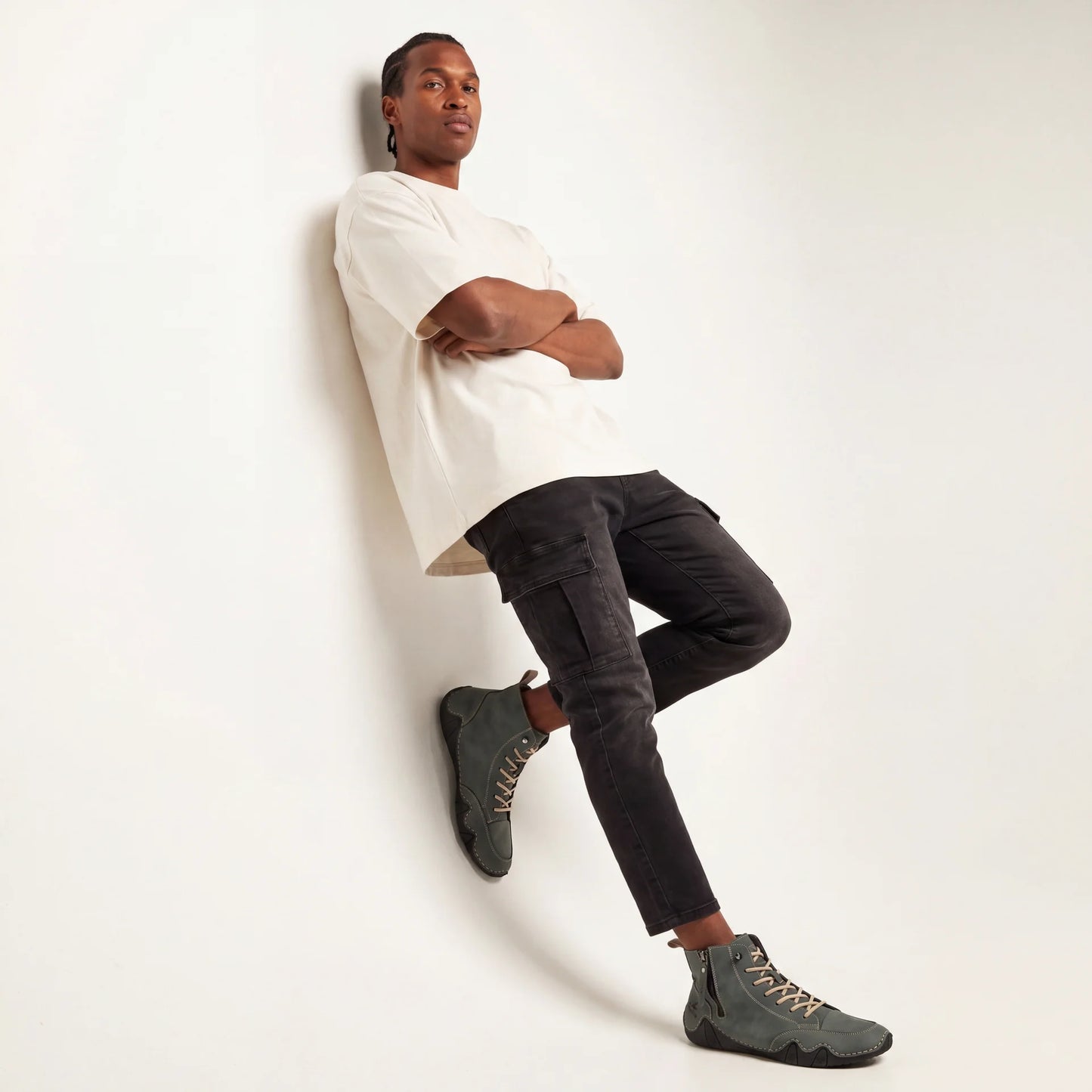 VogSalkin - Durable and resistant express zip shoes 