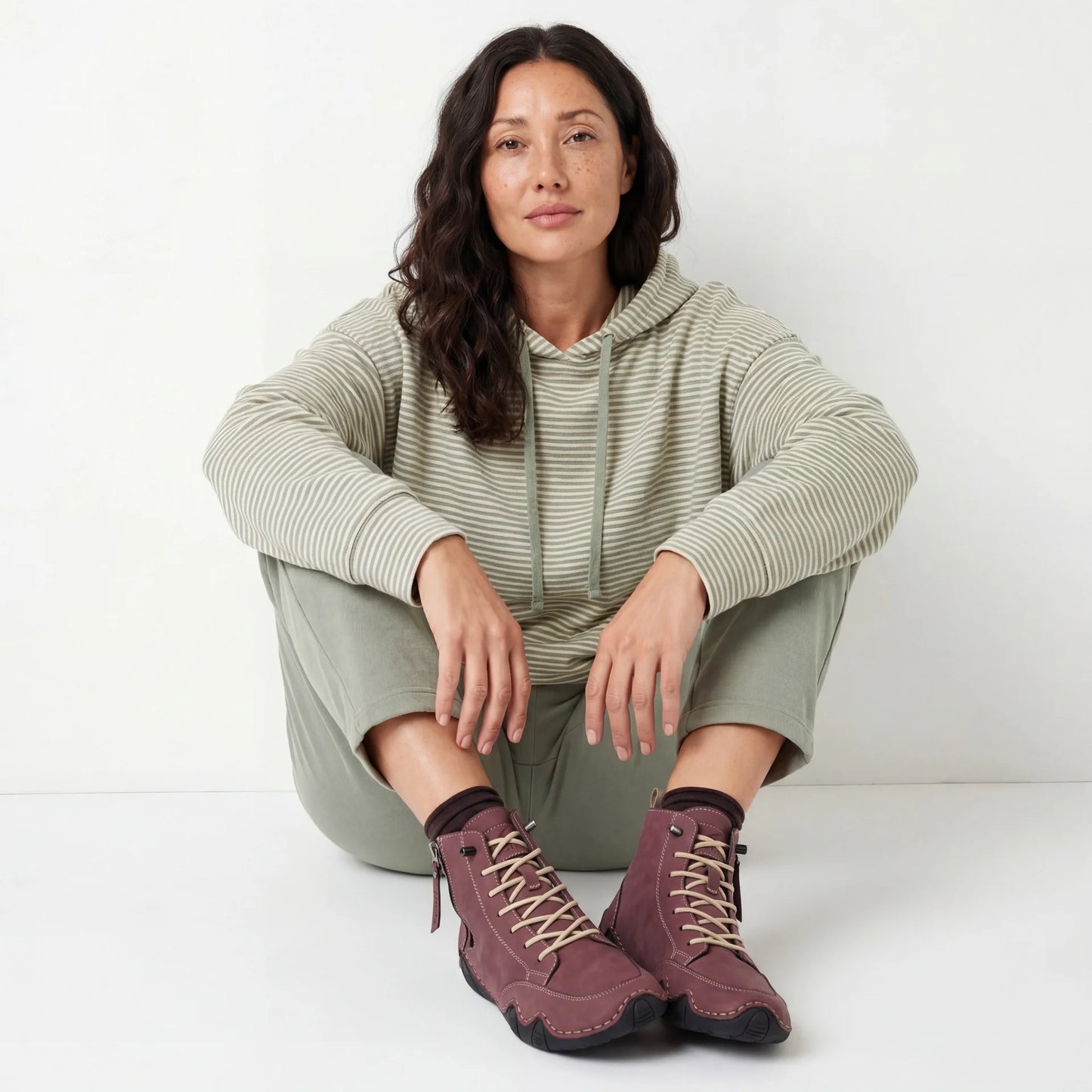 VogSalkin - Durable and resistant express zip shoes 