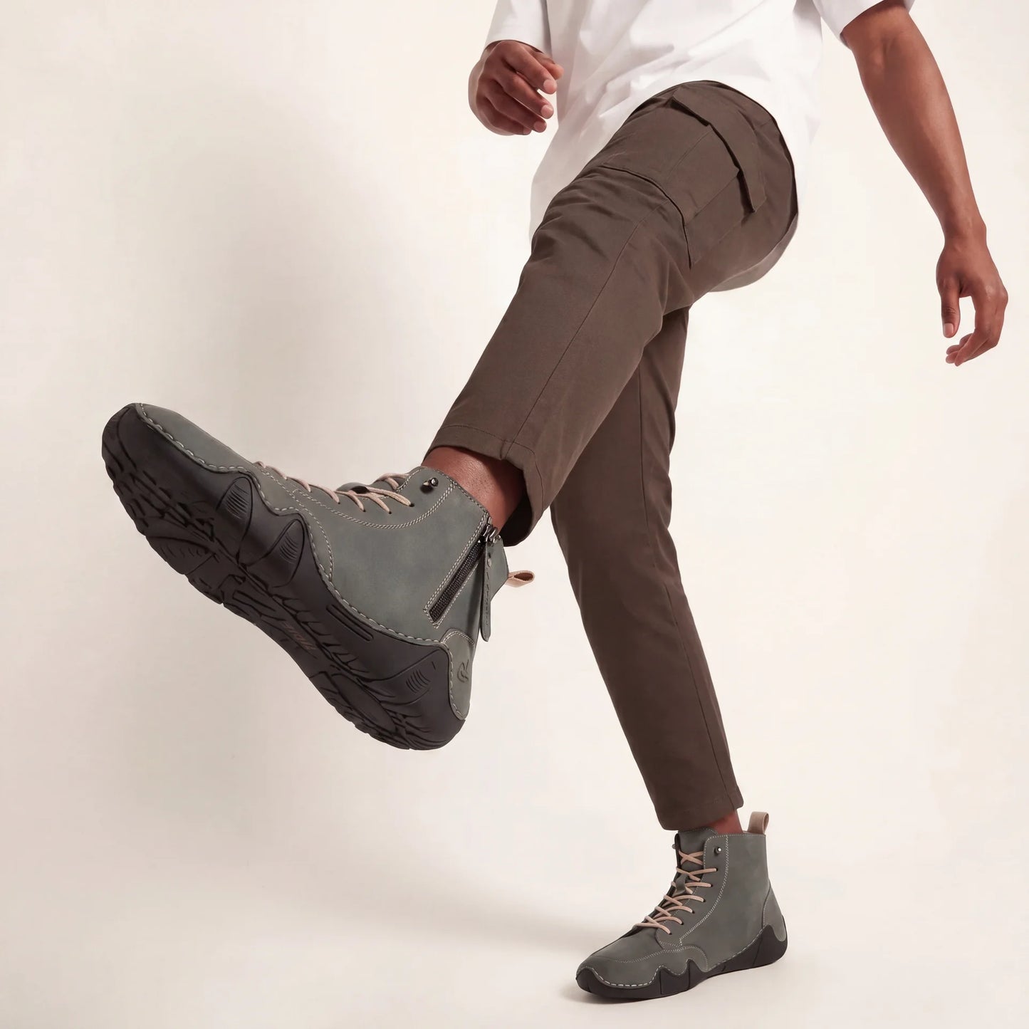 VogSalkin - Durable and resistant express zip shoes 